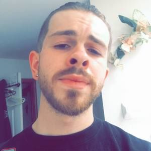 Meet your Posher, Aaron